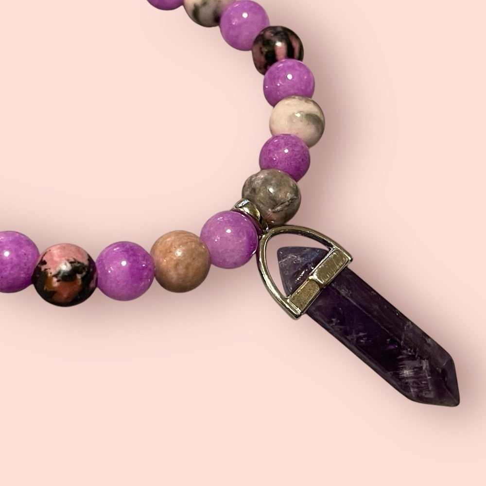 Amethyst & Rose Quartz bead bracelet with Amethyst bullet shape charm